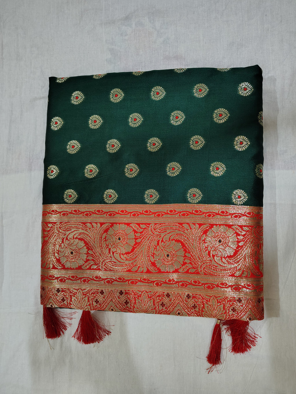 Red Bull Saree