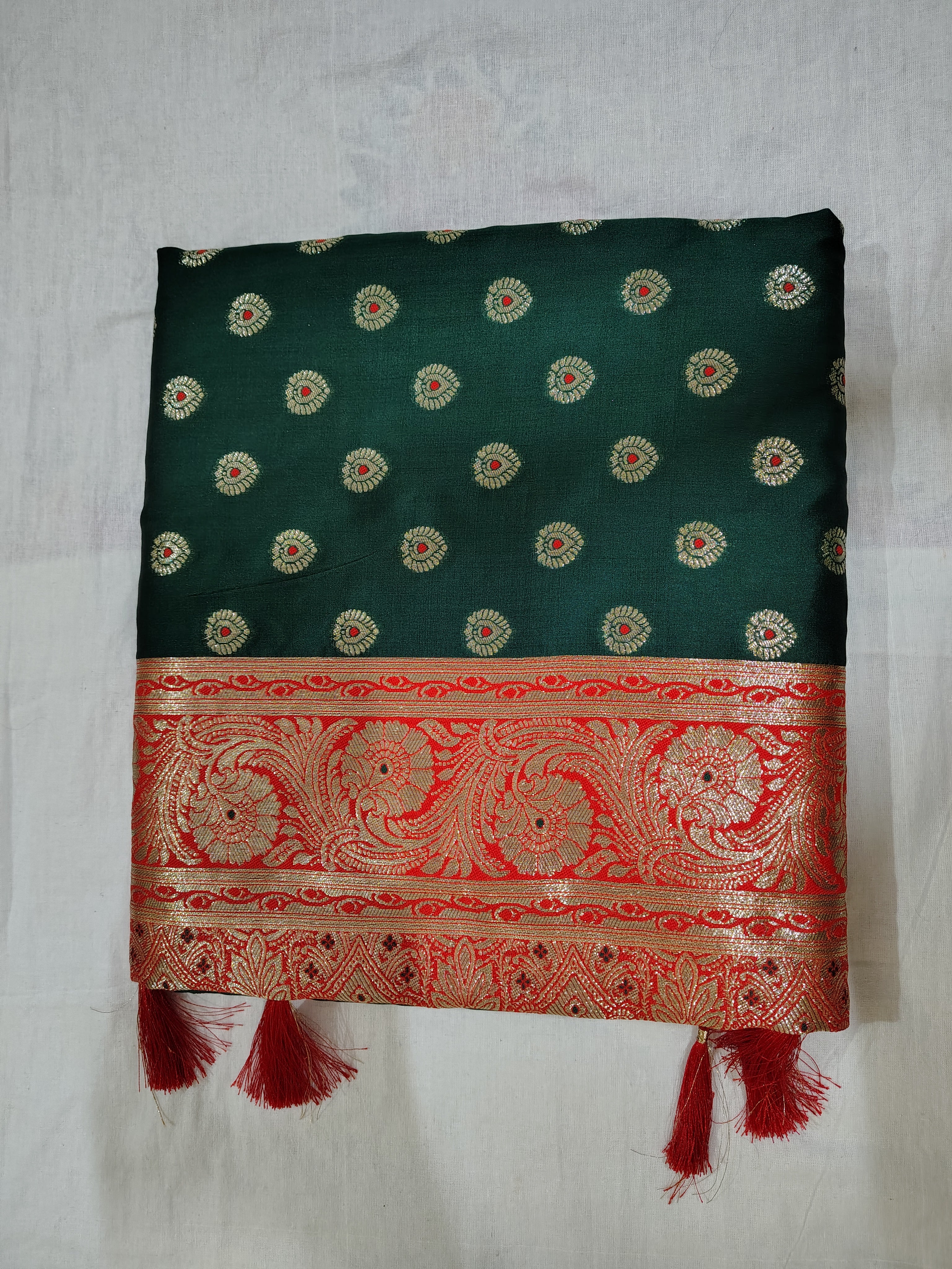 Red Bull Saree