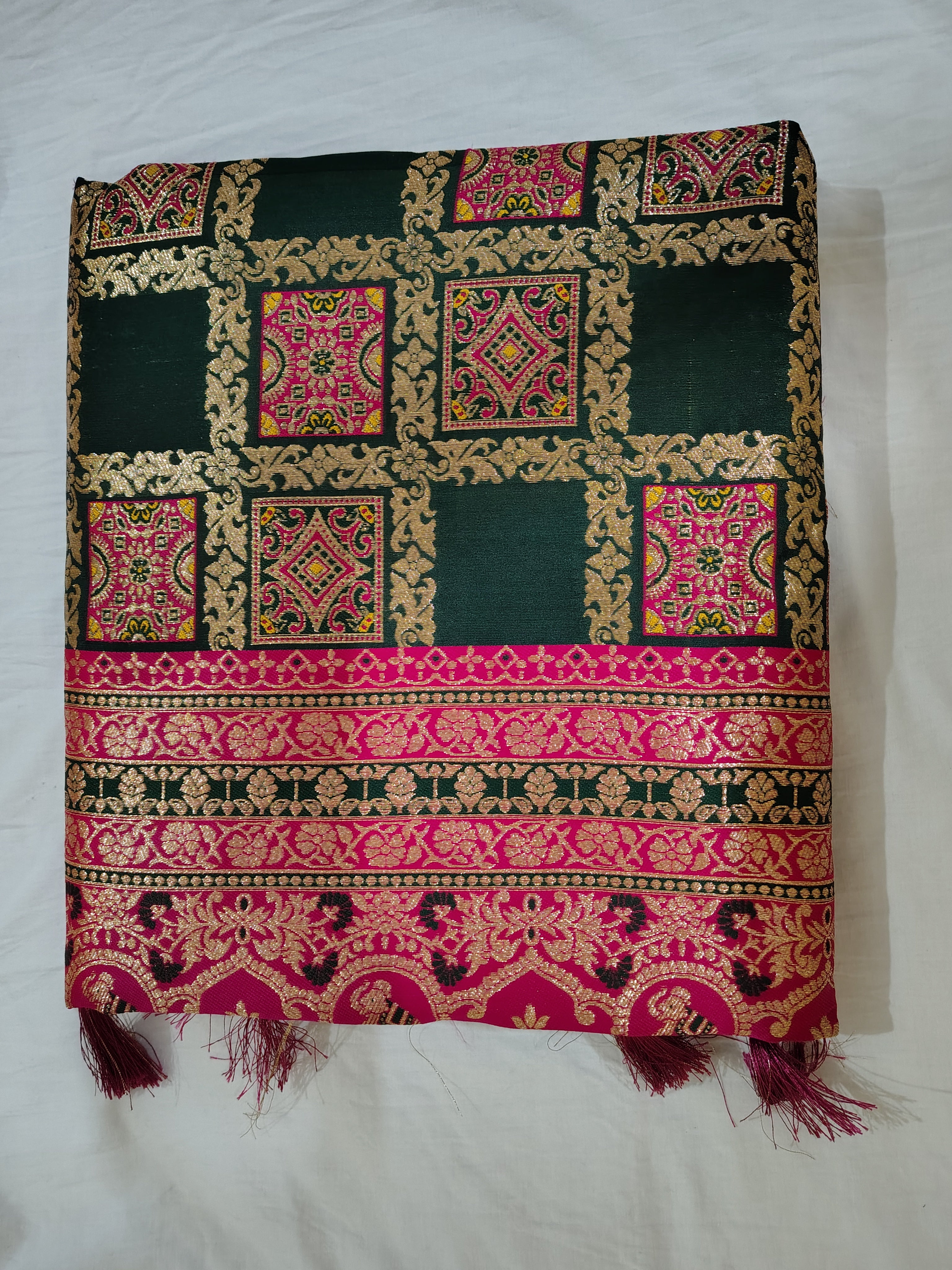 Gitar- Saree