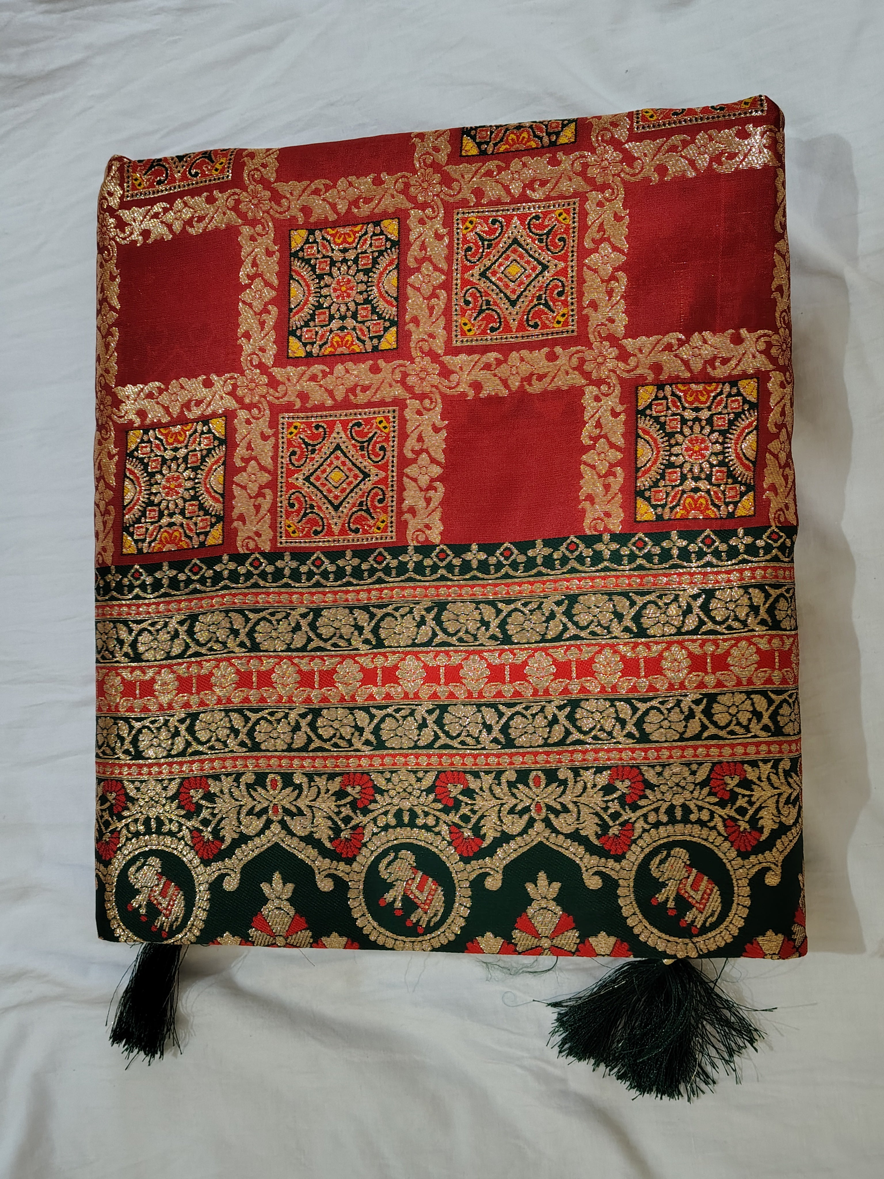 Gitar- Saree