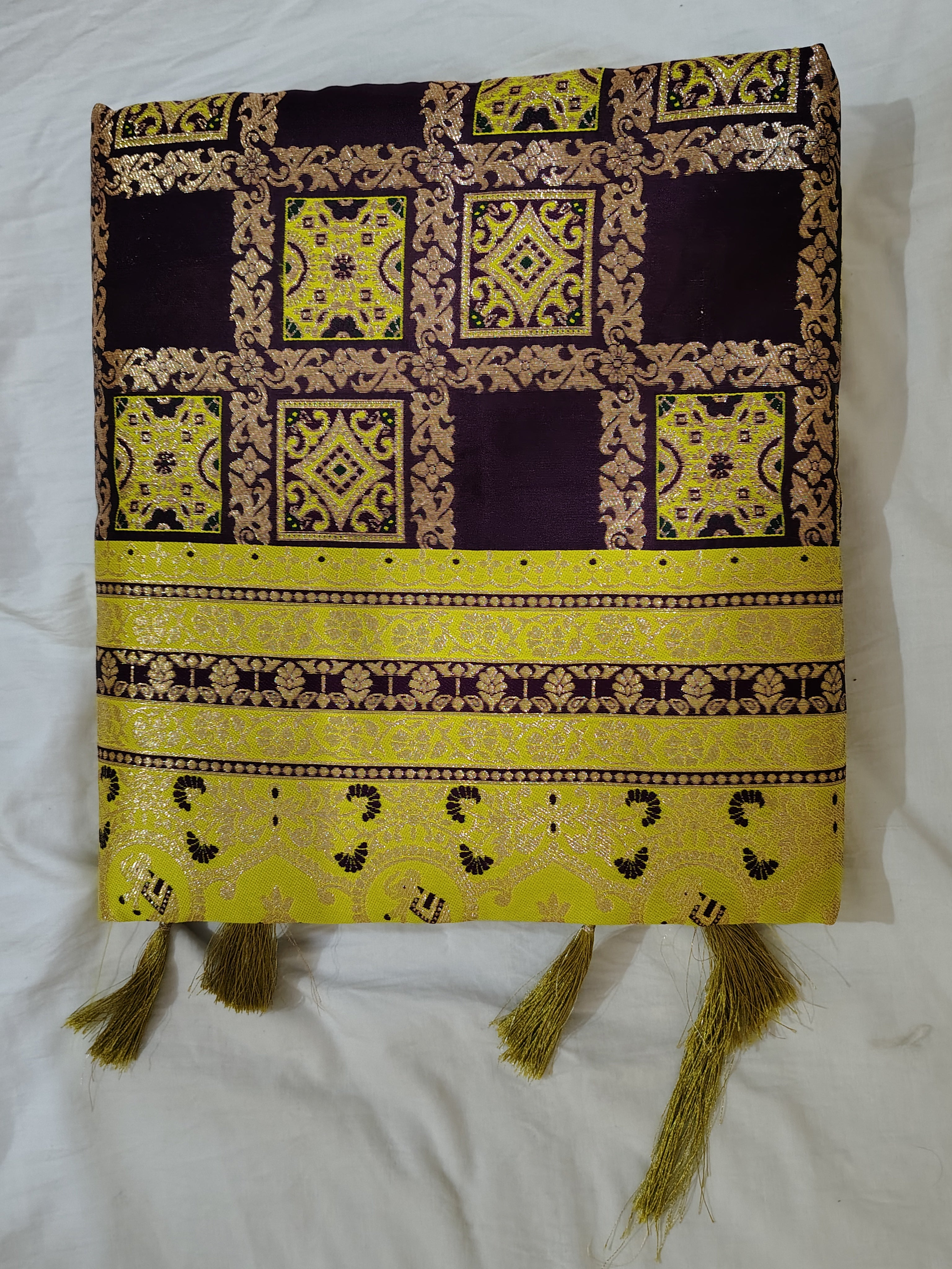 Gitar- Saree