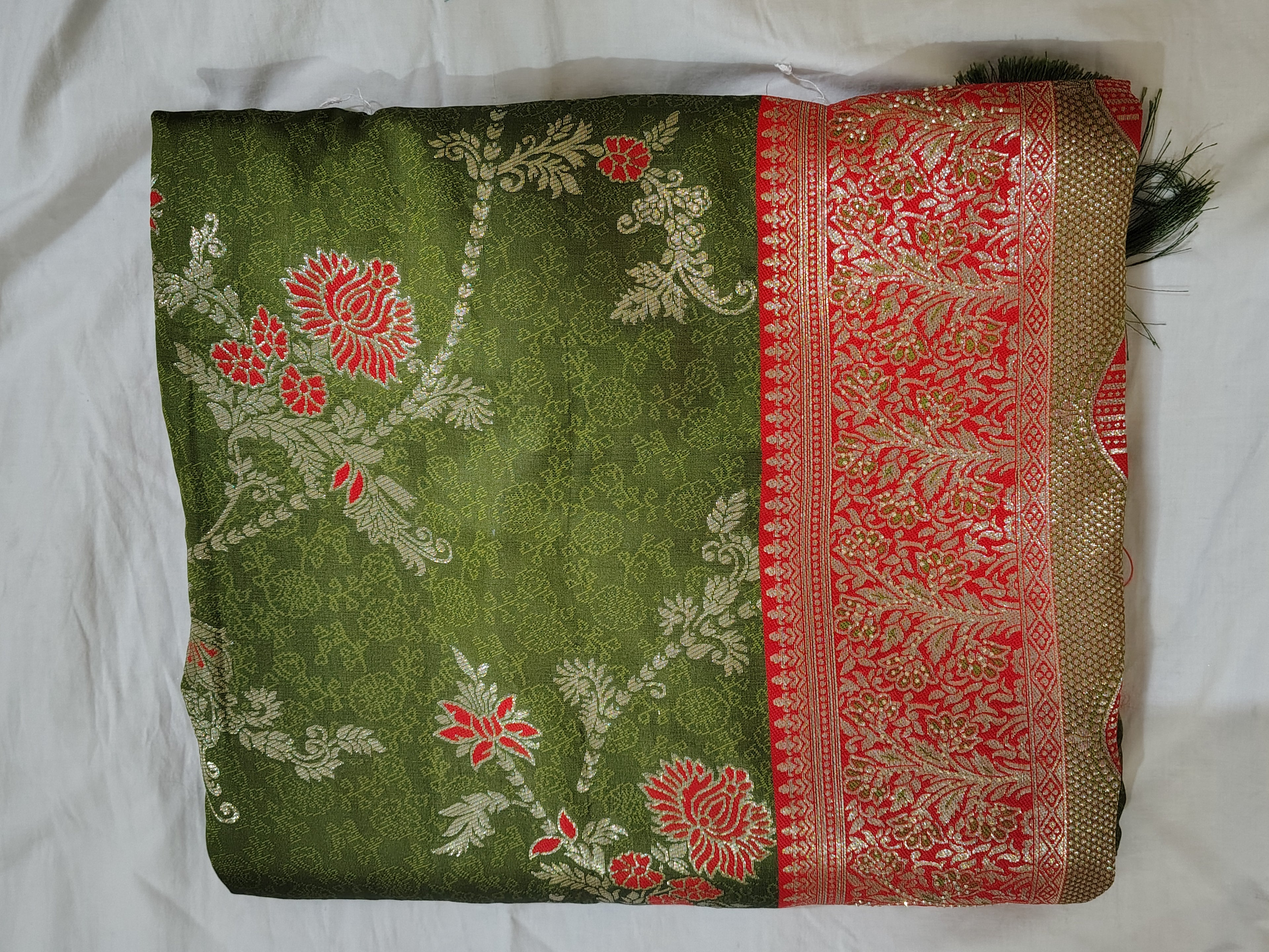 Raja Rani- Saree