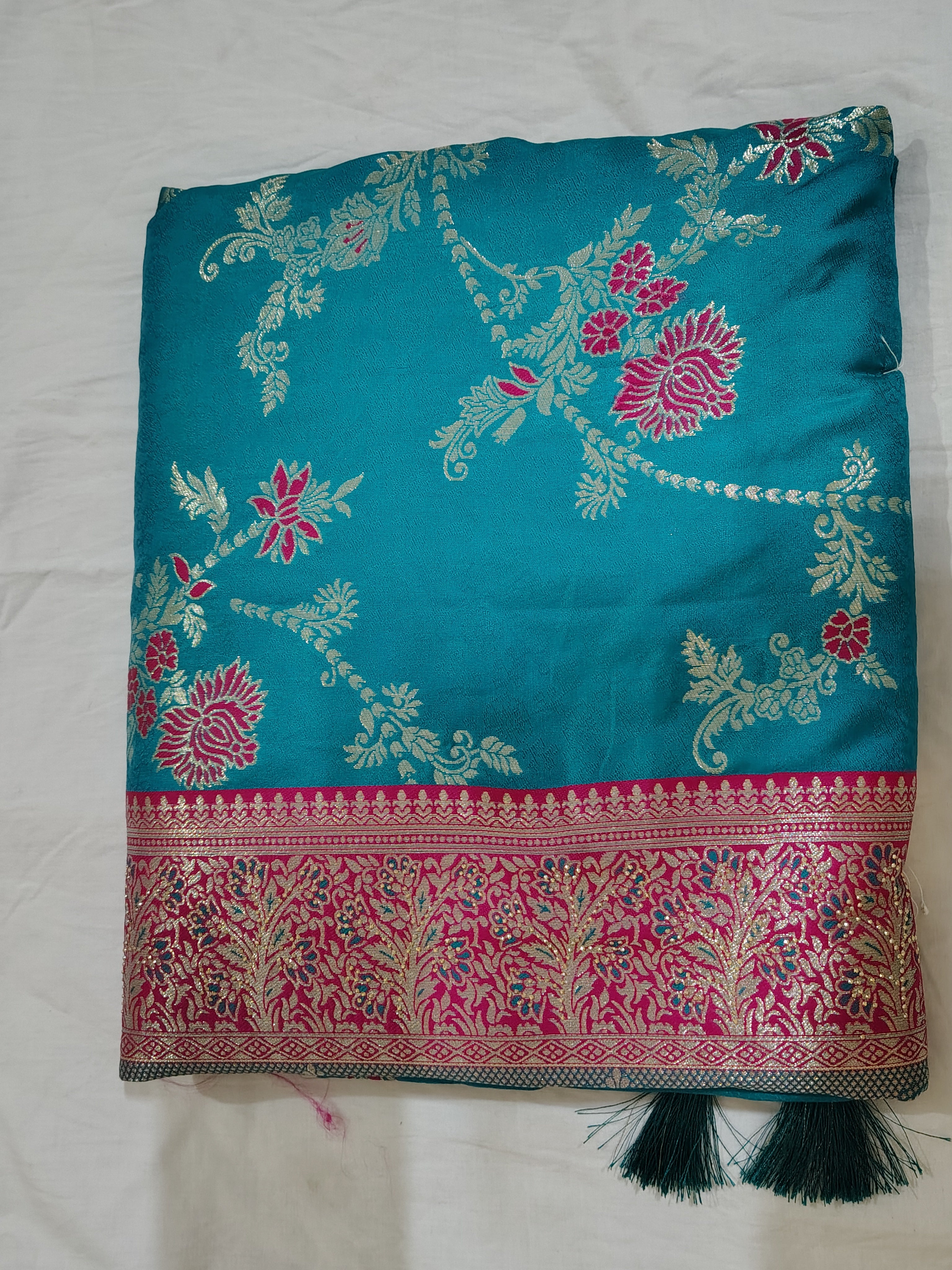 Raja Rani- Saree